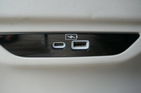 Used 2021 Chrysler Pacifica Touring-L image 21