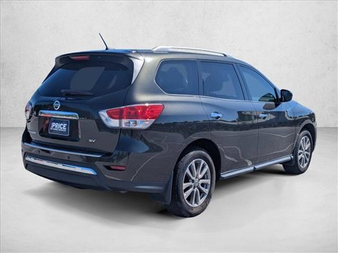 Used 2015 Nissan Pathfinder SV image 5