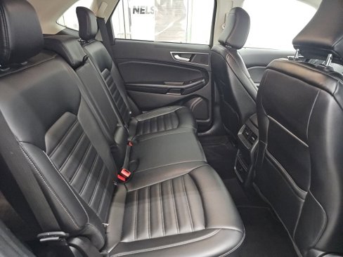 Used 2023 Ford Edge SEL image 15