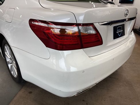 Used 2012 Lexus LS 460 AWD image 20