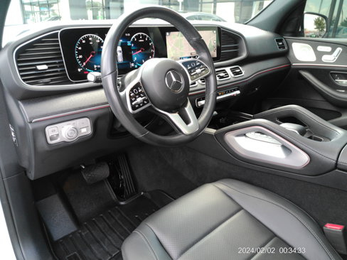 Certified 2022 Mercedes-Benz GLE 350 w/ Premium Package image 12