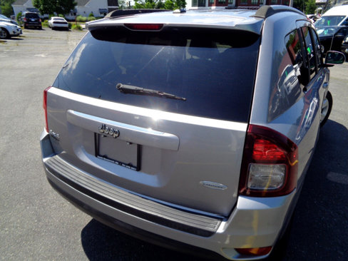 Used 2016 Jeep Compass Latitude image 20