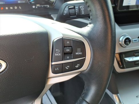 Used 2023 Ford Explorer XLT w/ Equipment Group 202A image 16