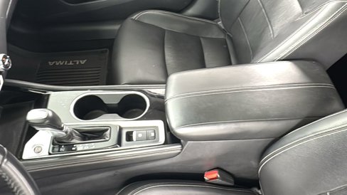 Used 2020 Nissan Altima 2.0 Platinum image 31