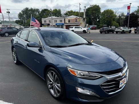 Used 2024 Chevrolet Malibu LT image 3