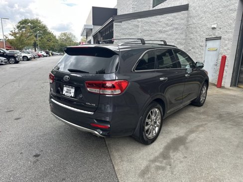 Used 2017 Kia Sorento SX image 6