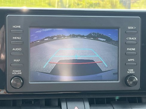 Used 2019 Toyota RAV4 LE image 20