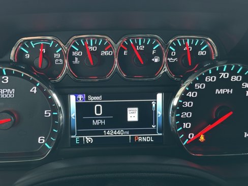 Used 2018 GMC Yukon SLT w/ Open Road Package image 24