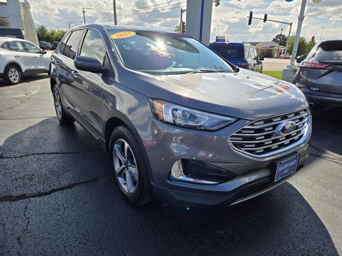 Used 2022 Ford Edge SEL image 1