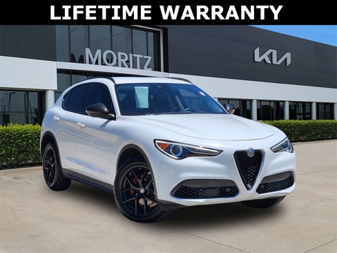 Used 2020 Alfa Romeo Stelvio w/ Nero Edizione image 1