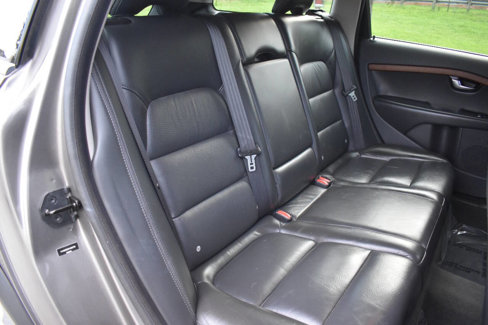 Used 2010 Volvo XC70 3.2 image 15