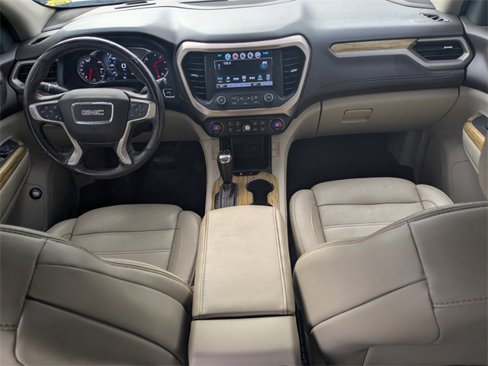 Used 2019 GMC Acadia Denali image 17