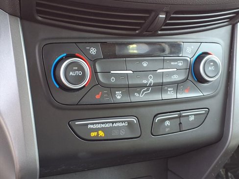 Used 2019 Ford Escape SEL image 11
