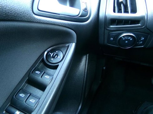 Used 2018 Ford Focus SE image 13