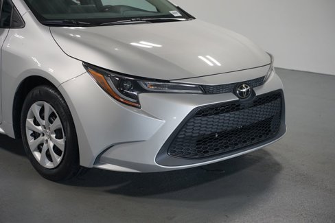 Certified 2022 Toyota Corolla LE image 4