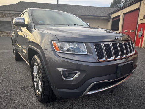Used 2014 Jeep Grand Cherokee Limited w/ Trailer Tow Group IV image 7