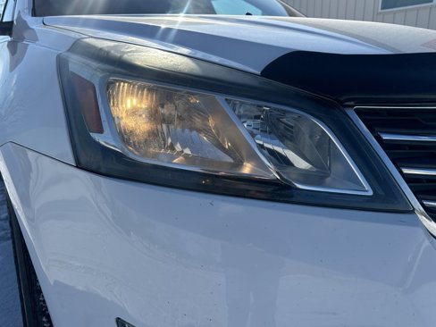 Used 2016 Chevrolet Traverse LT image 36
