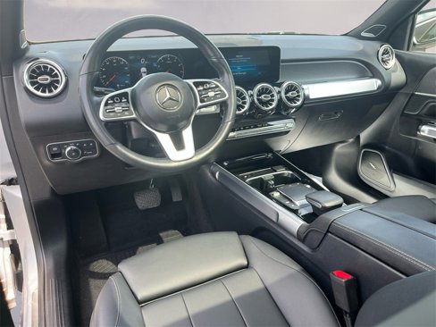 Certified 2021 Mercedes-Benz GLB 250 4MATIC w/ Premium Package image 10