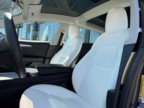 Used 2022 Tesla Model 3 Long Range image 15