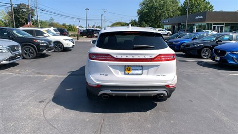 Used 2017 Lincoln MKC Reserve w/ Lincoln MKC Climate Package image 4