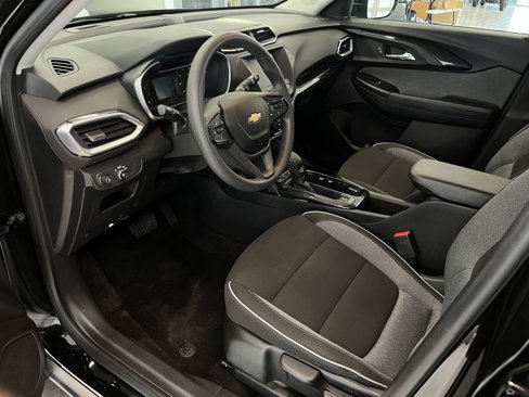 Used 2022 Chevrolet TrailBlazer LS image 15