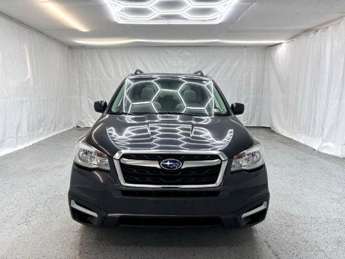 Used 2017 Subaru Forester 2.5i Premium w/ All-Weather Package image 8