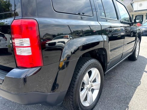 Used 2014 Jeep Patriot Sport w/ Power Value Group image 38