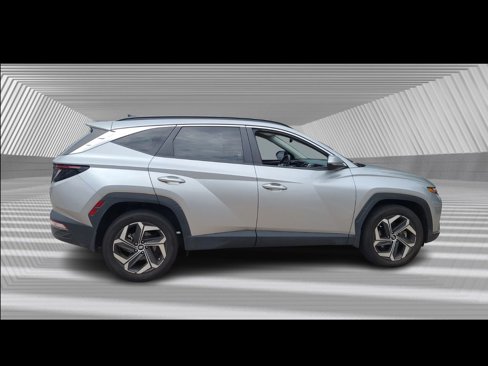 Used 2023 Hyundai Tucson SEL w/ Convenience Package image 3