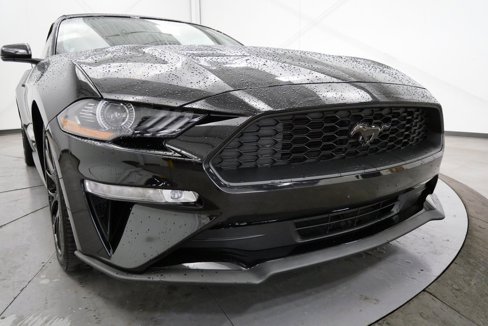 Used 2020 Ford Mustang Premium image 31