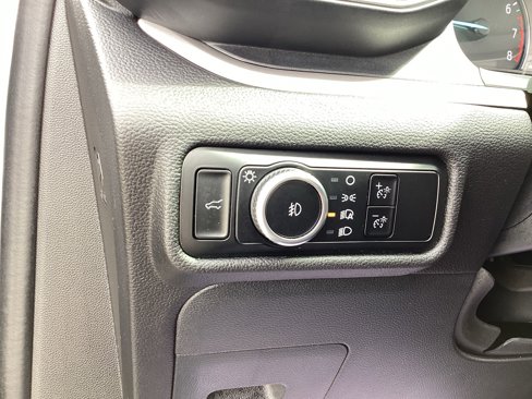 Used 2024 Ford Explorer XLT w/ Equipment Group 202A image 20