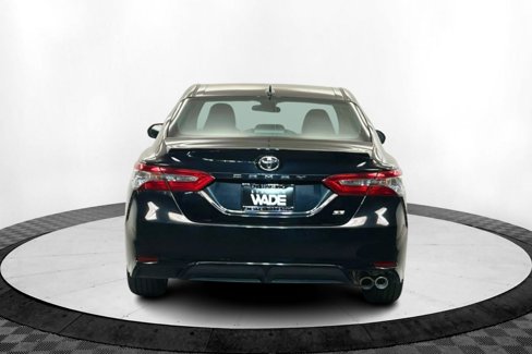Used 2019 Toyota Camry SE image 5