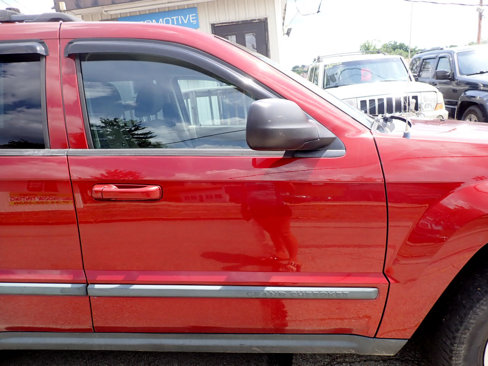 Used 2009 Jeep Grand Cherokee Laredo w/ Popular Equipment Group image 10
