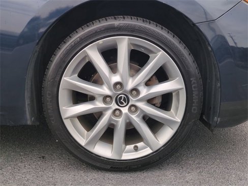 Used 2017 MAZDA MAZDA3 Grand Touring image 11