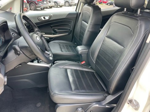 Used 2018 Ford EcoSport Titanium image 8