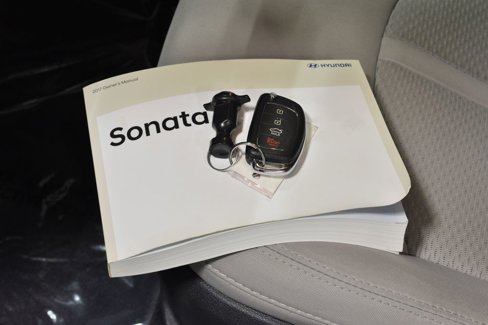 Used 2017 Hyundai Sonata SE w/ Cargo Package image 38