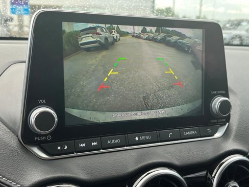 Used 2021 Nissan Sentra SV image 9