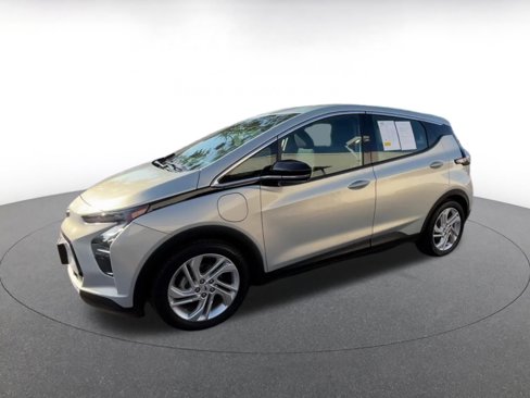 Used 2023 Chevrolet Bolt LT w/ Driver Confidence Package image 8