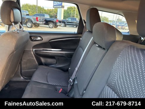 Used 2019 Dodge Journey SE image 44
