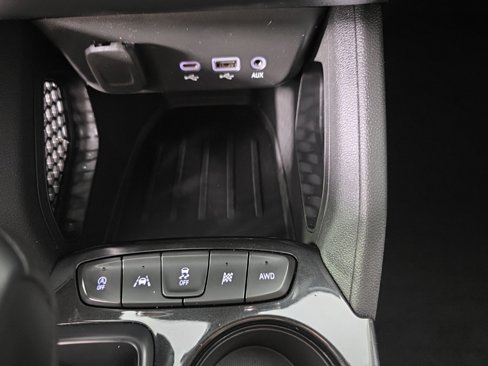 Used 2021 Chevrolet TrailBlazer LS image 21