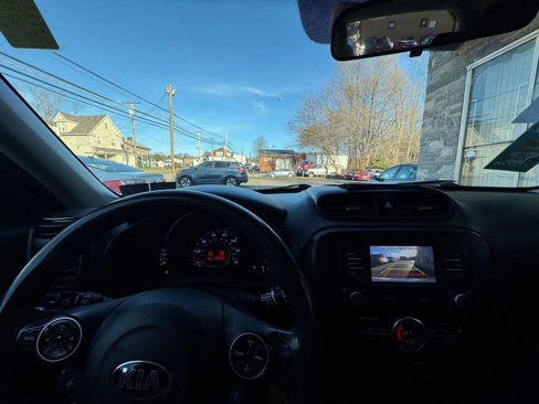 Used 2017 Kia Soul + image 29