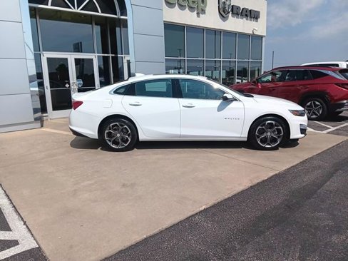 Used 2023 Chevrolet Malibu LT image 7