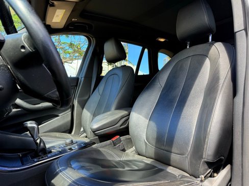 Used 2016 BMW X1 xDrive28i image 8