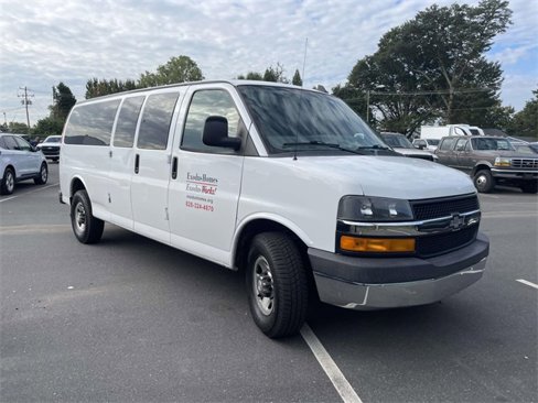 Used 2017 Chevrolet Express 3500 LT w/ LT Preferred Equipment Group image 1
