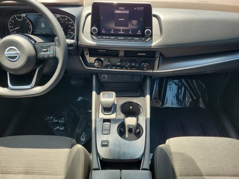 Certified 2021 Nissan Rogue SV image 19
