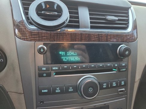 Used 2011 Chevrolet Malibu LTZ image 11