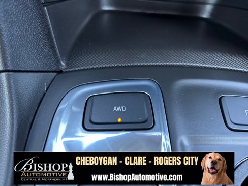 Used 2023 Chevrolet Equinox LT image 34