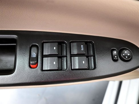 Used 2010 Chevrolet Impala LT w/ Luxury Edition Package image 14
