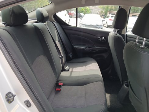 Used 2019 Nissan Versa SV image 12