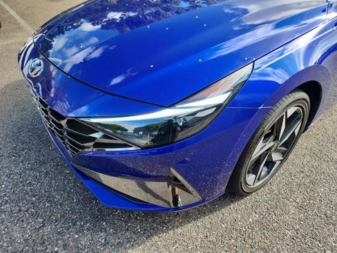 Used 2023 Hyundai Elantra Limited image 5