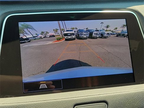 Used 2023 Cadillac XT4 Luxury w/ Cold Weather Package image 15
